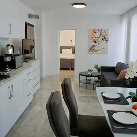бийч вю - View Apartment